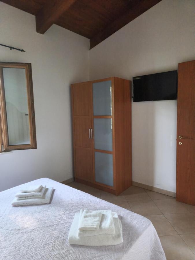 סנטה מריה לה פלמה Tenute Delogu Wine Resort (Adults Only) מראה חיצוני תמונה