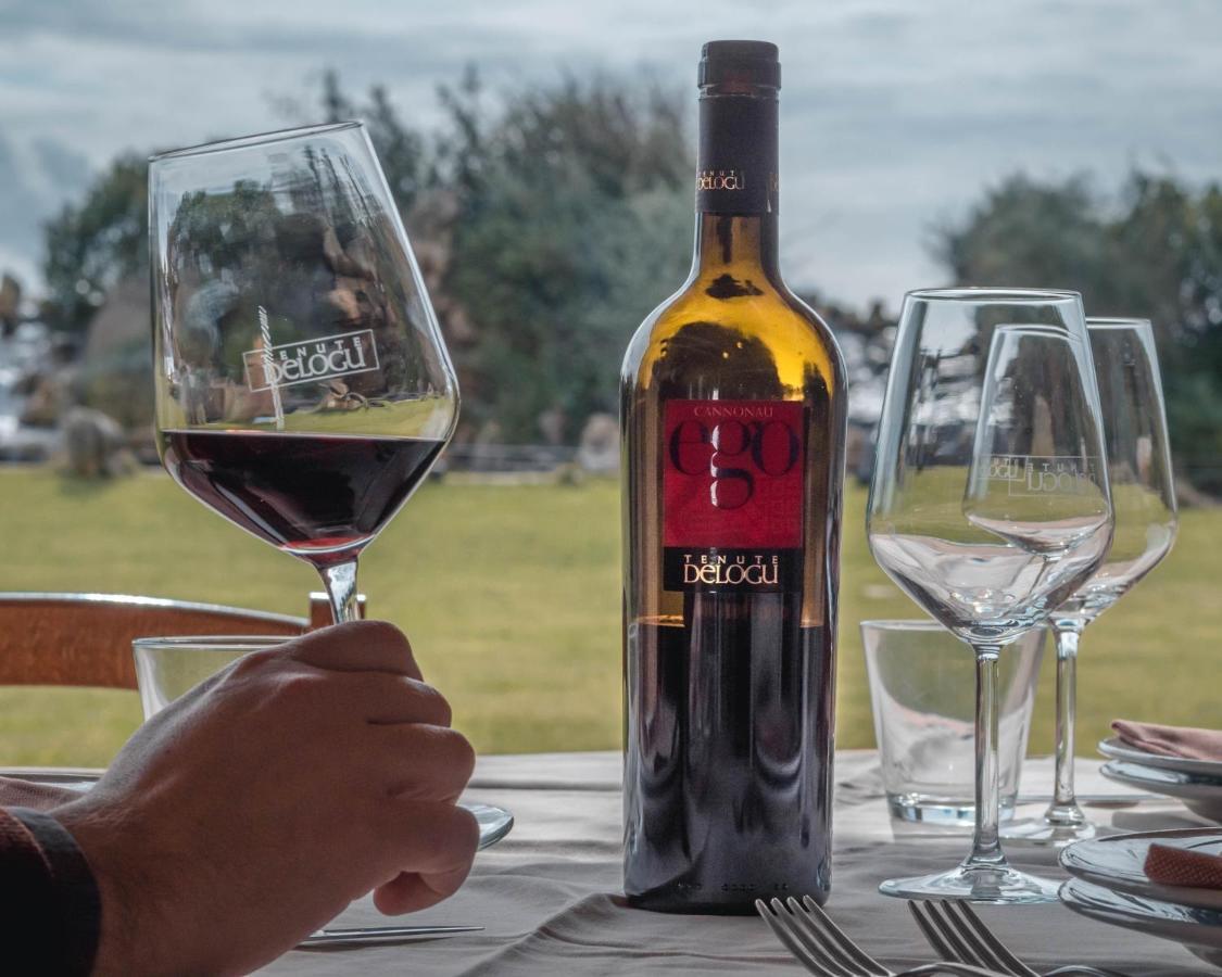 סנטה מריה לה פלמה Tenute Delogu Wine Resort (Adults Only) מראה חיצוני תמונה