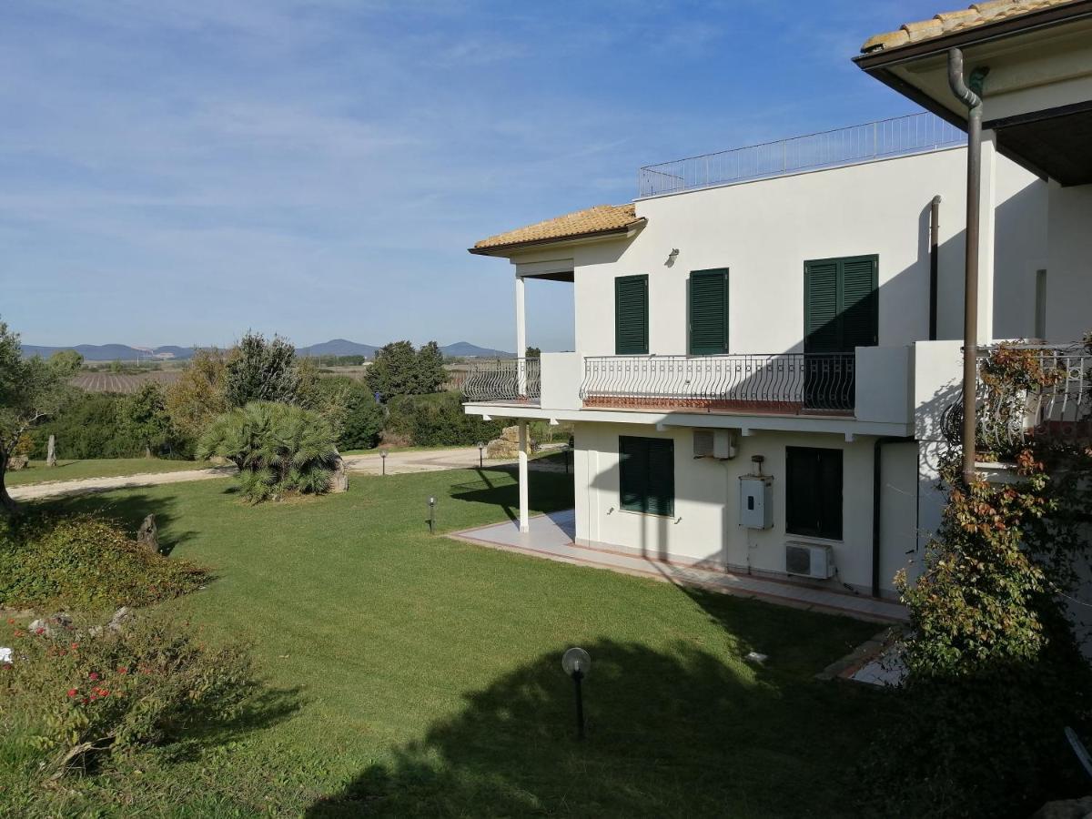 סנטה מריה לה פלמה Tenute Delogu Wine Resort (Adults Only) מראה חיצוני תמונה